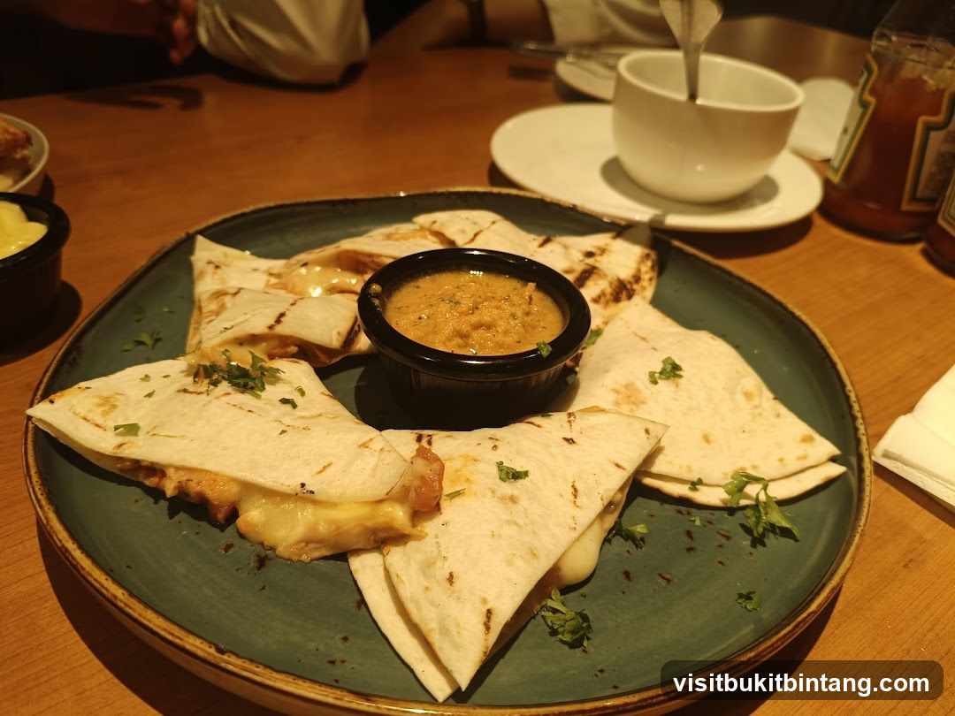 Quesadillas with Dip