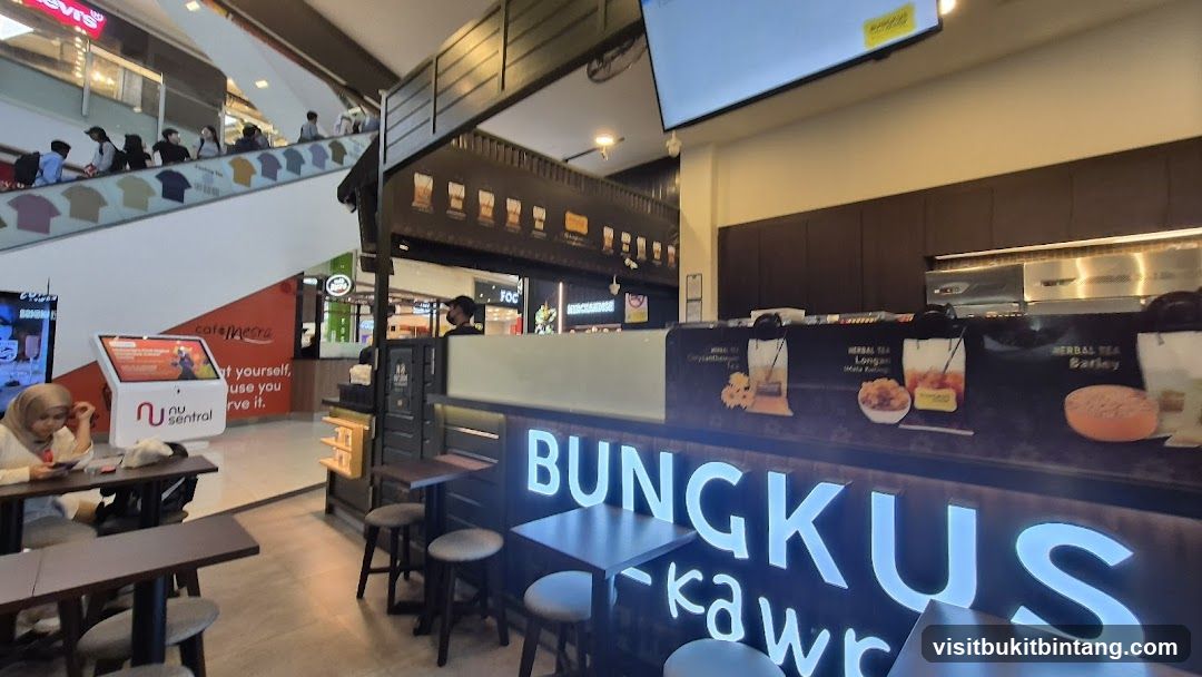 BUNGKUS takeaway counter