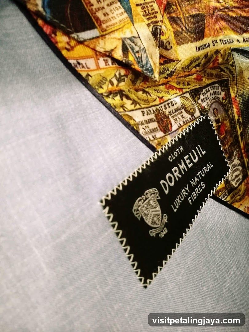 Dormeuil Fabric Label
