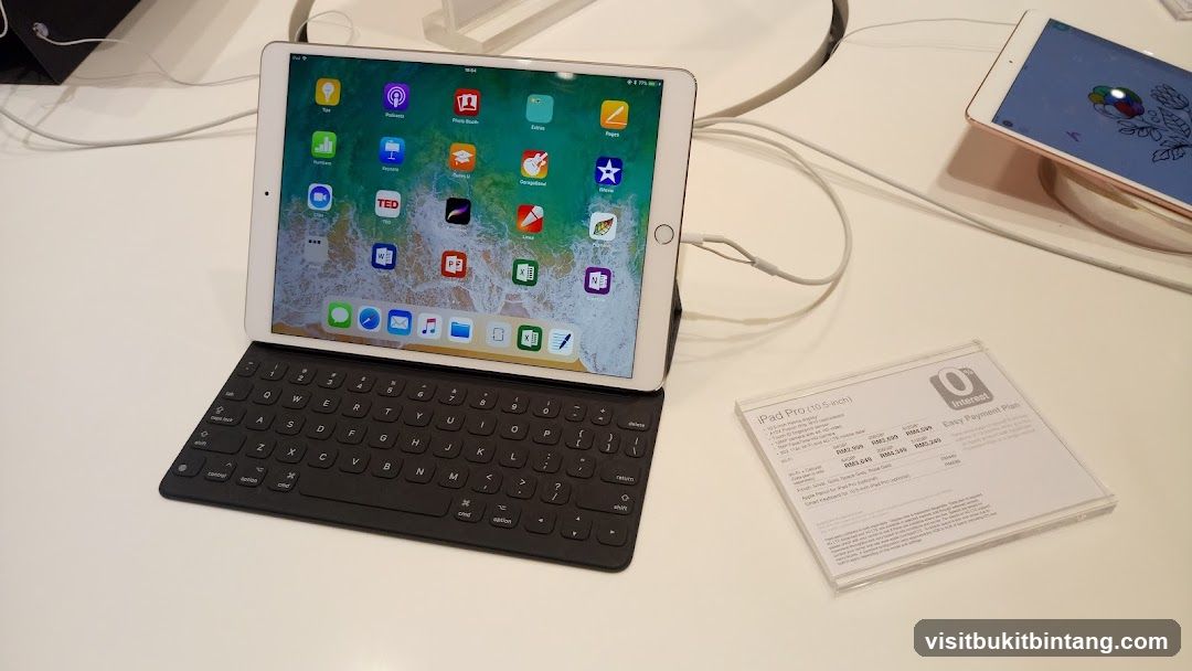 iPad Pro with Keyboard