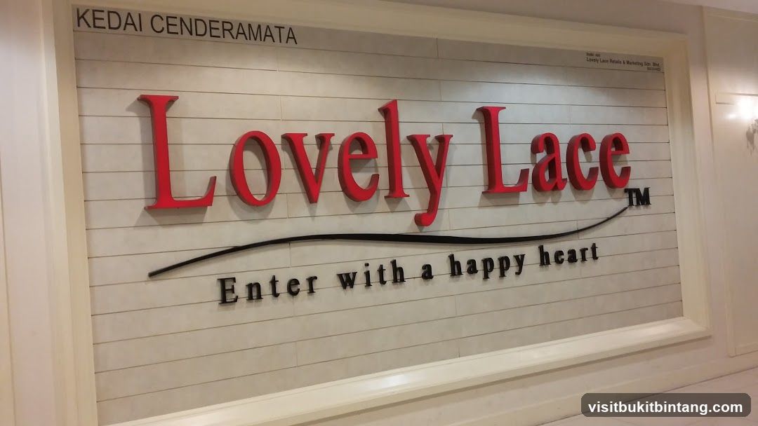 Lovely Lace Gurney Plaza