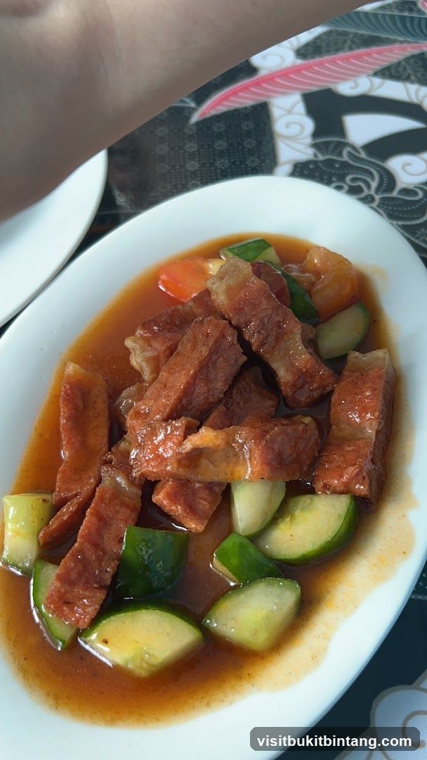 暖心阁素食馆 Nuan Xin Ge Vegetarian Restaurant