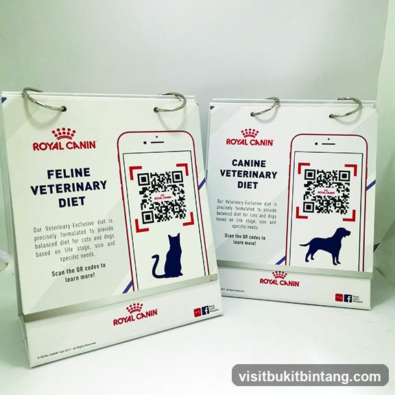 Royal Canin Veterinary Diet Displays