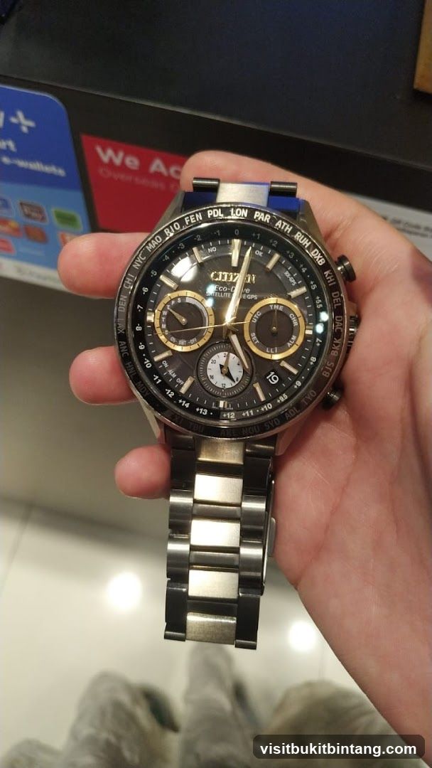 Hang Thai Watch (Atria)