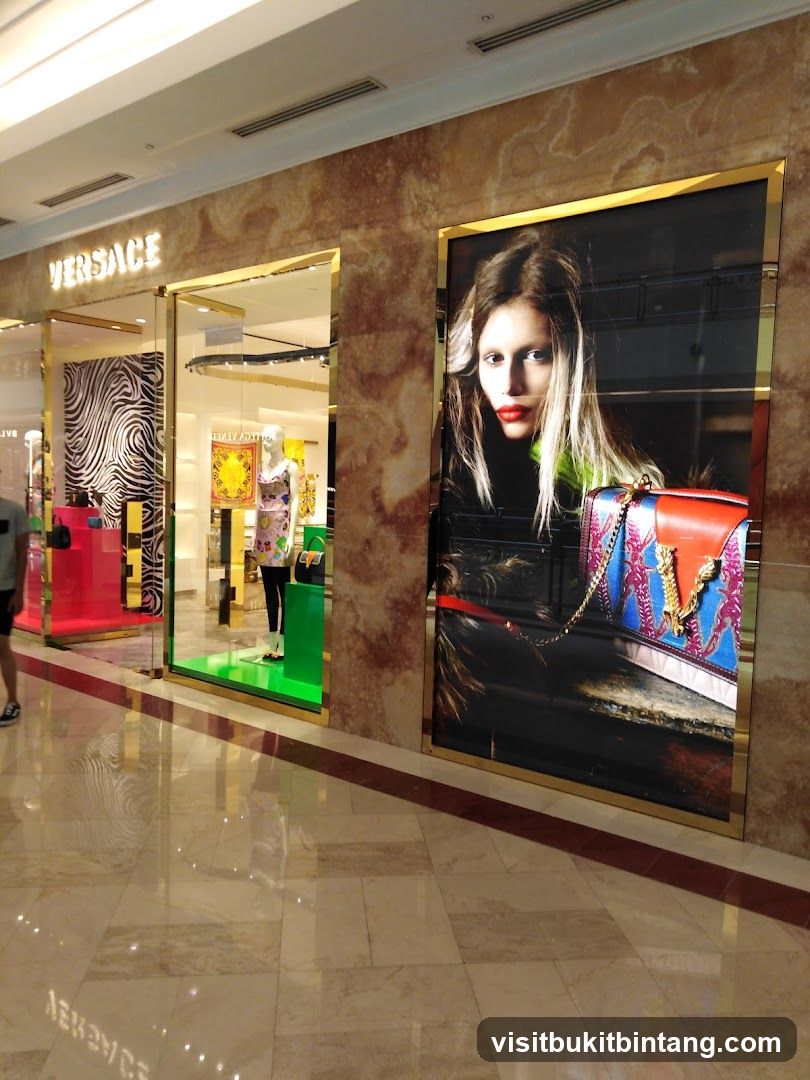 VERSACE