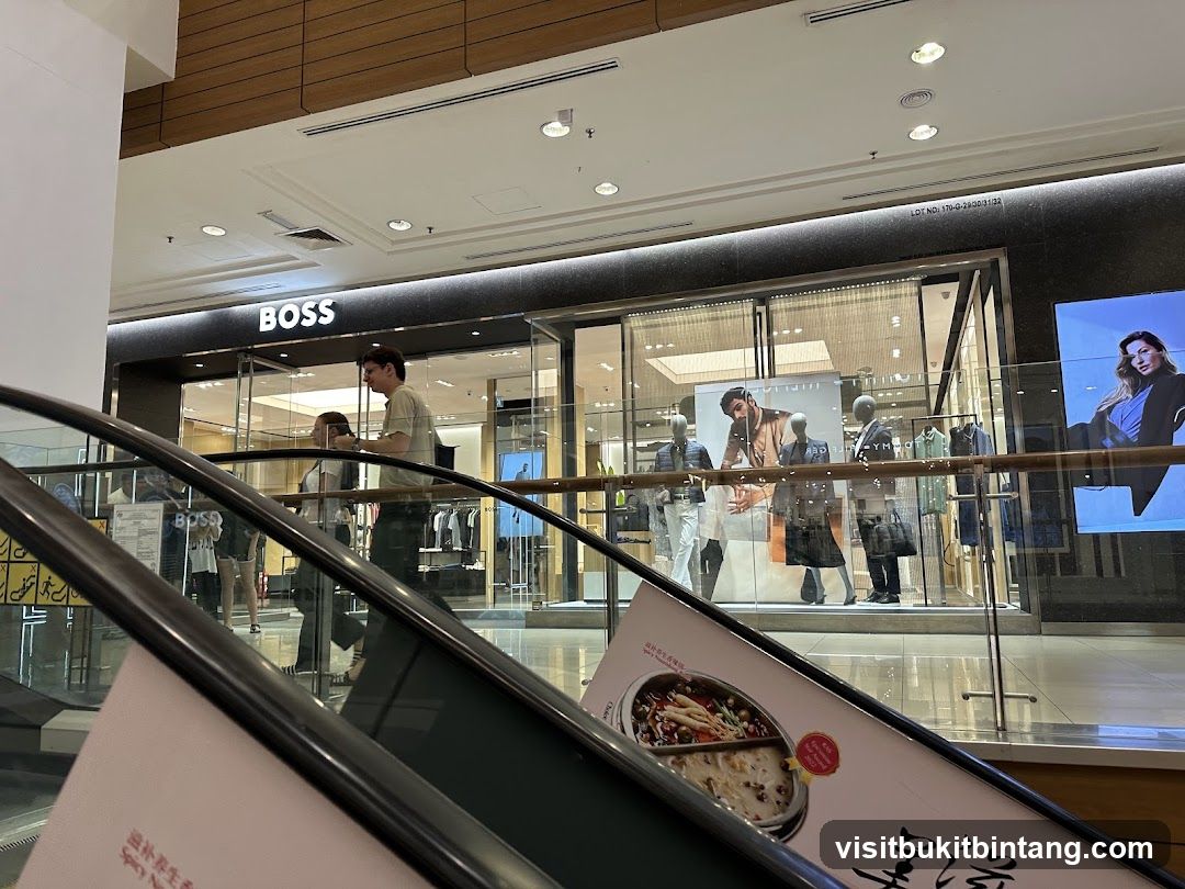 BOSS Store