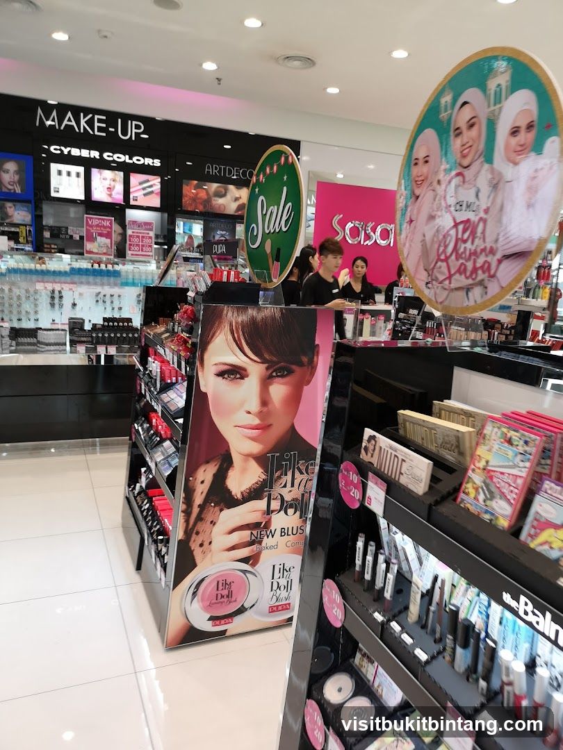 Cosmetics Store Display