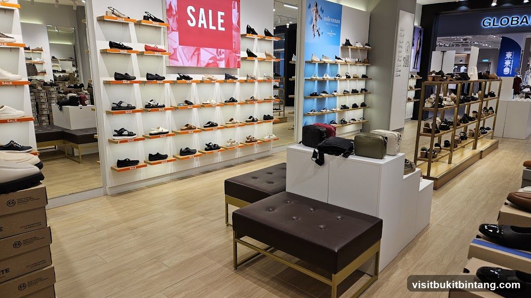 Clarks @ LaLaport BBCC