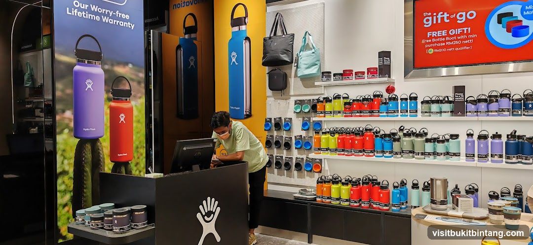 Hydro Flask Store Interior