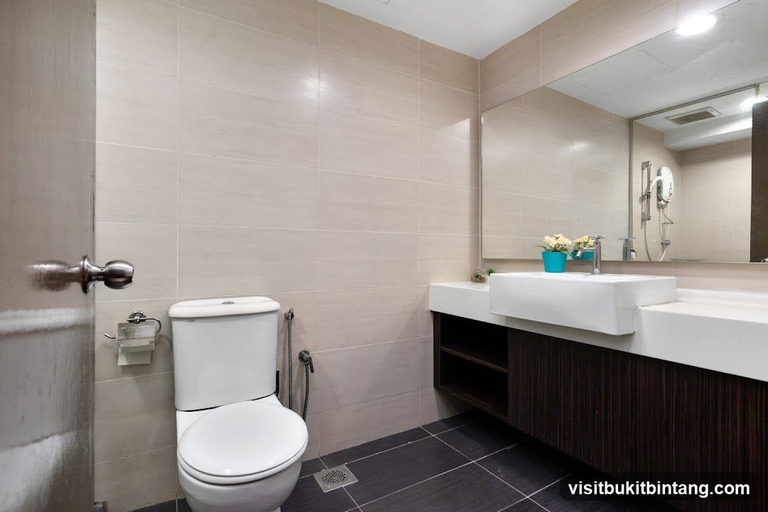 Modern Bathroom