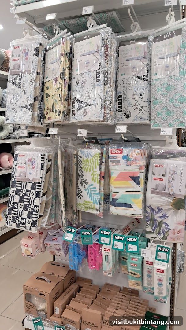 Home Goods Display