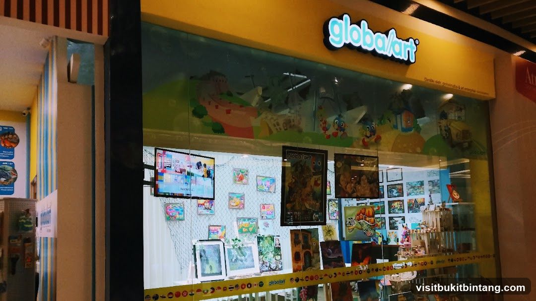 Global Art Atria Shopping Gallery, Damansara Jaya
