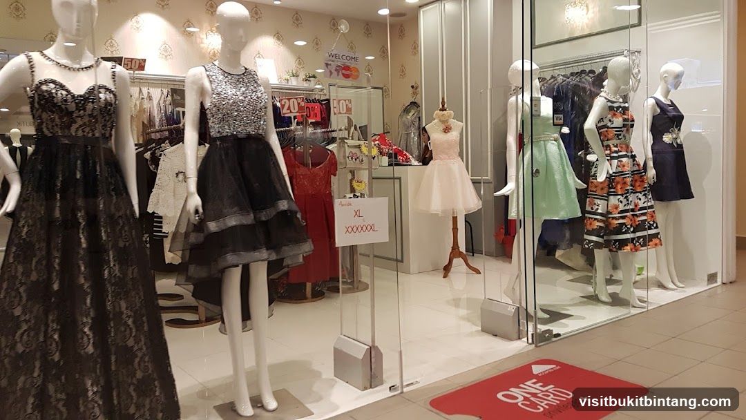 Storefront Display with Mannequins