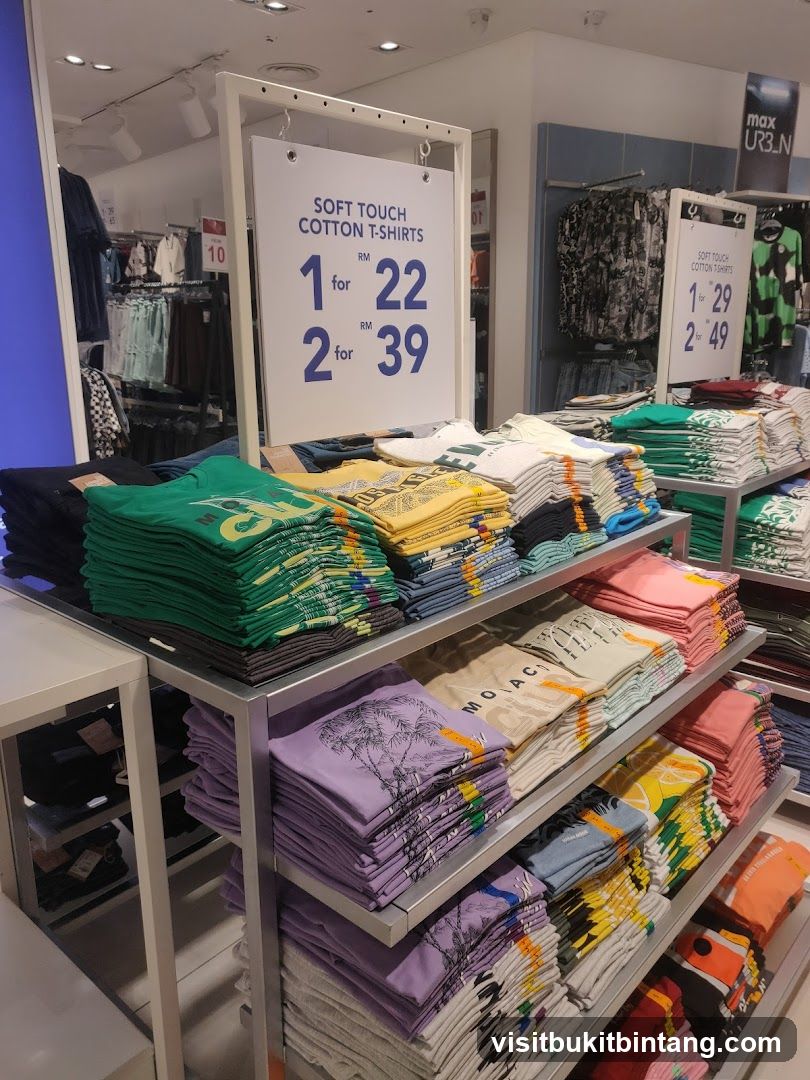 T-Shirt Sale Display