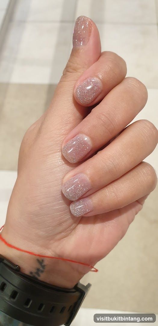 Y & Y Nail Salon