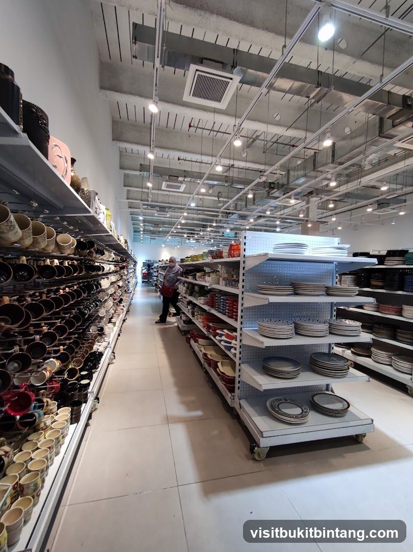 Kitchenware Store Aisle