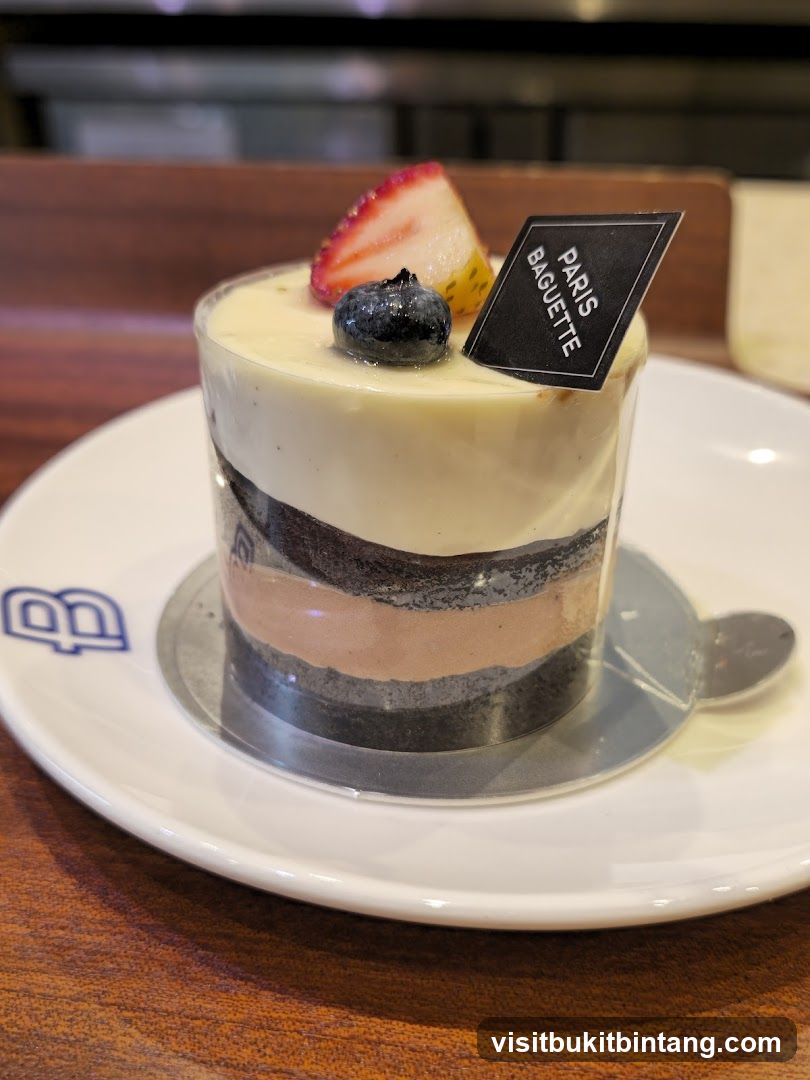 Paris Baguette Cake