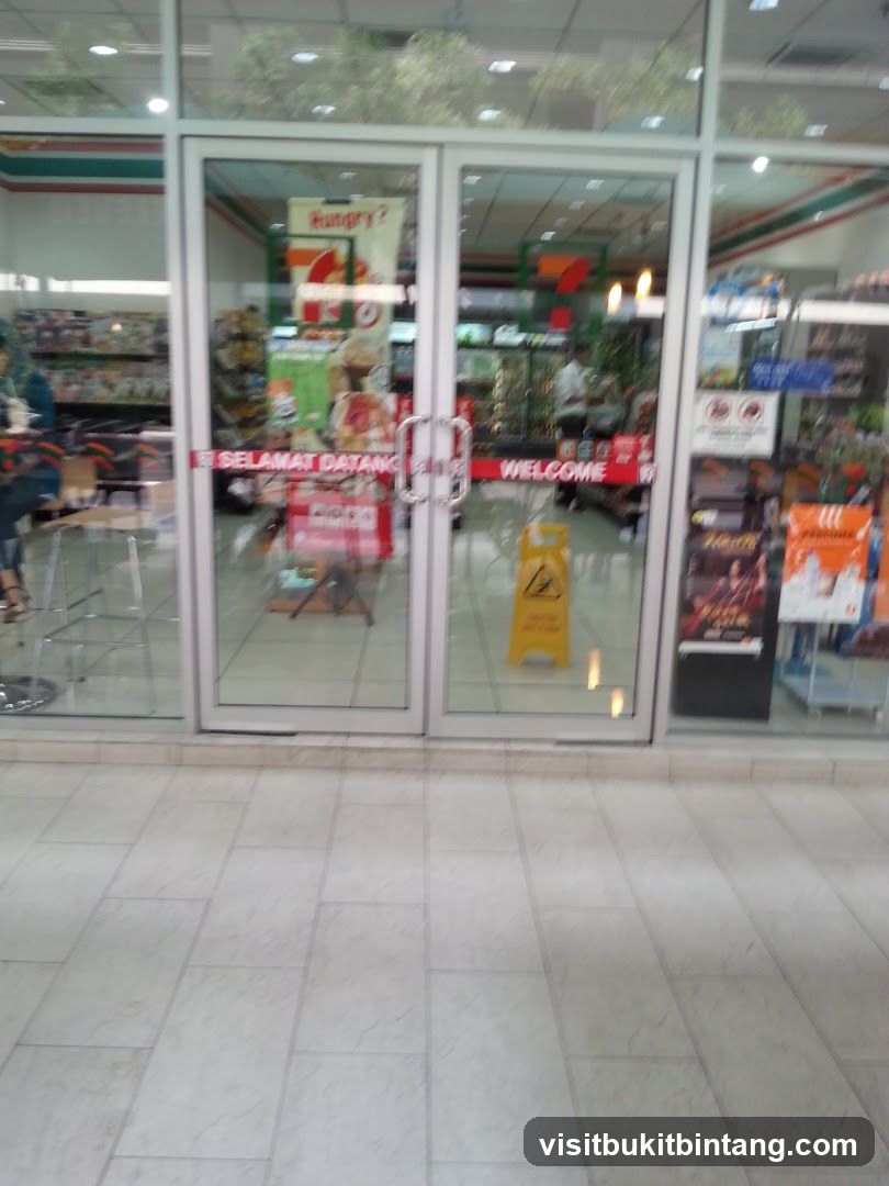 7-Eleven #1567 Solaris Dutamas D4