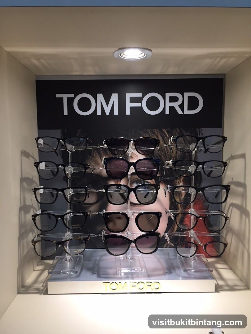 Tom Ford Eyeglasses Display