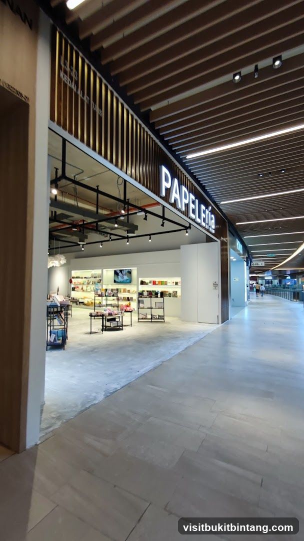 Papeleria by VIVE, LaLaport BBCC