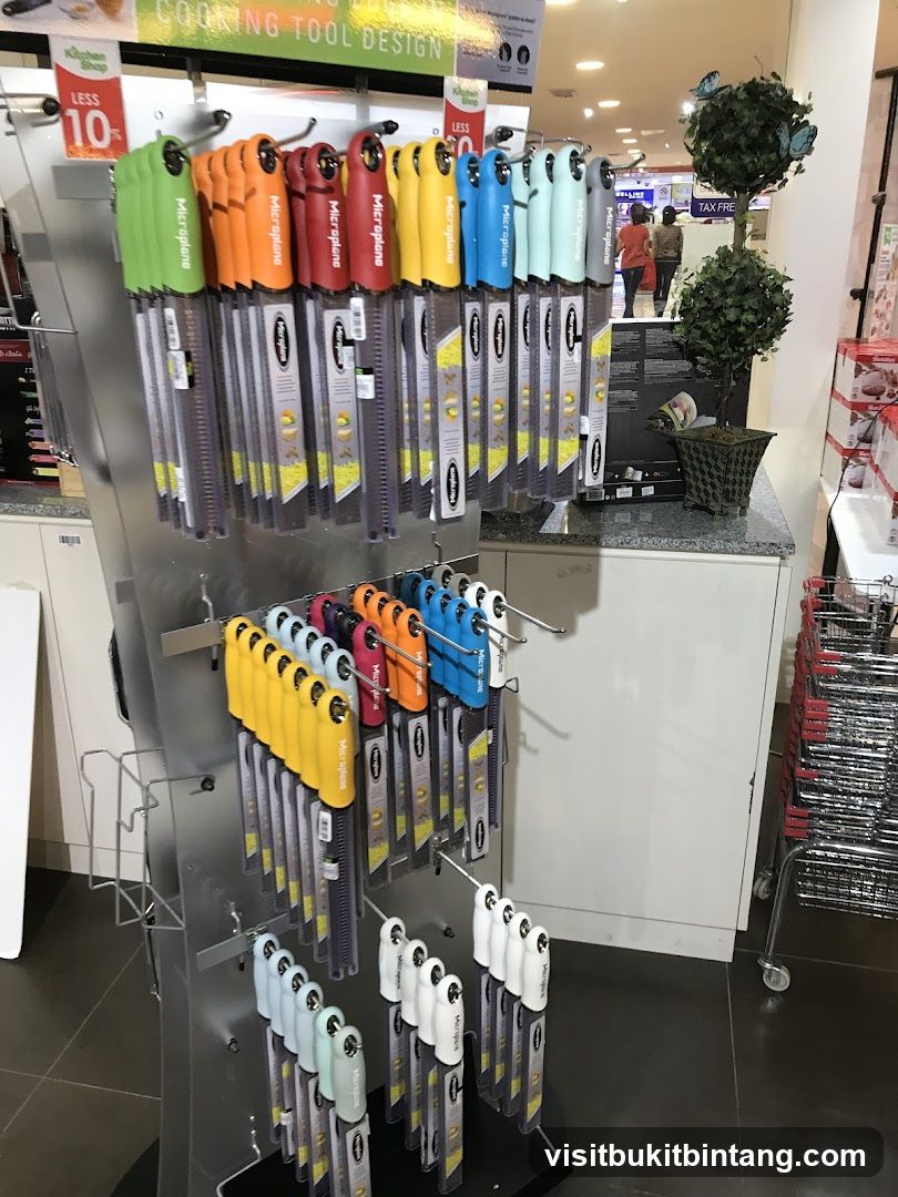 Kitchenware Display