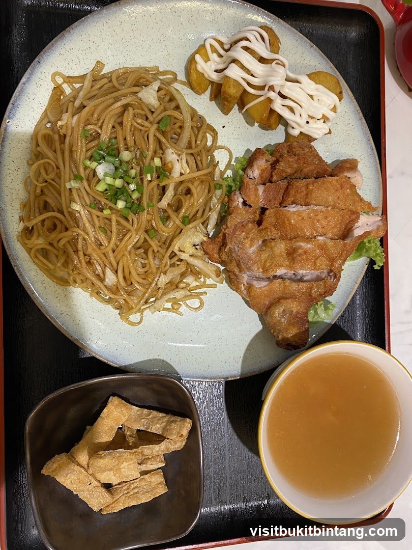 Fried Chicken and Noodles