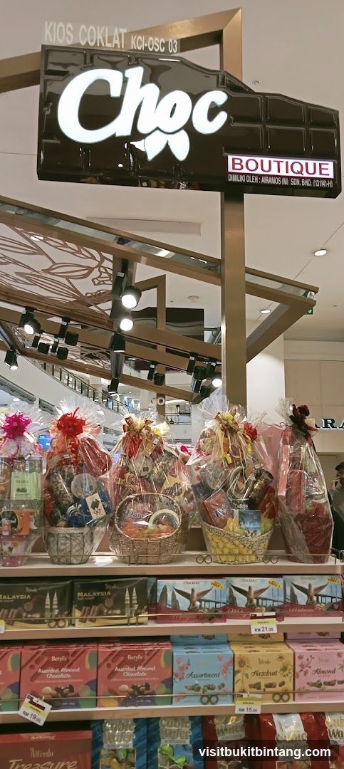Chocolate Boutique Display