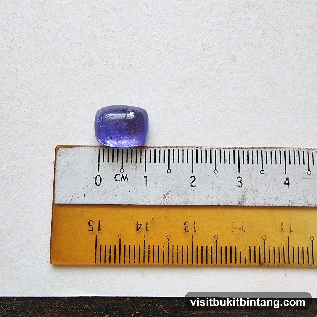 Gemstone with Ruler