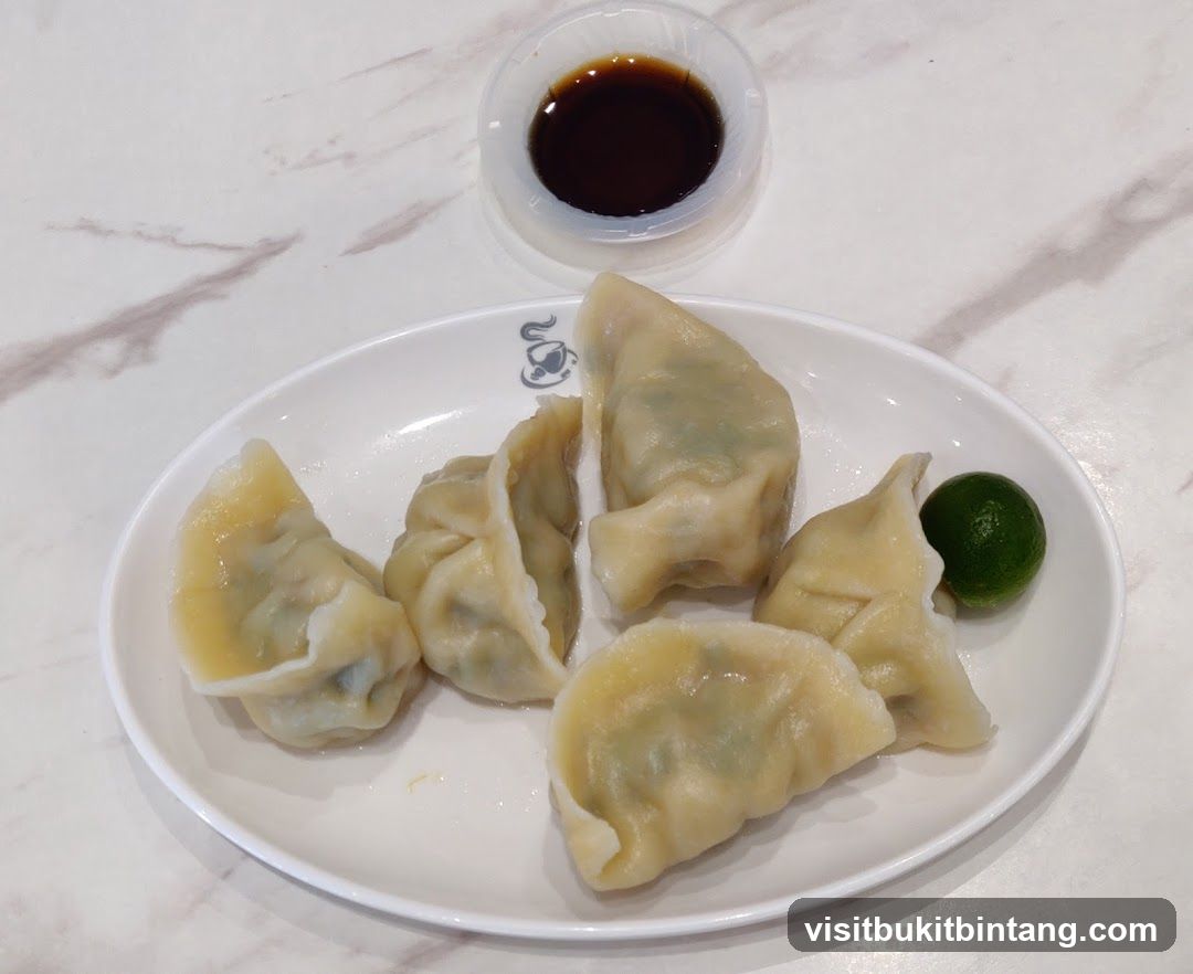 Steamed Dumplings with Soy Sauce