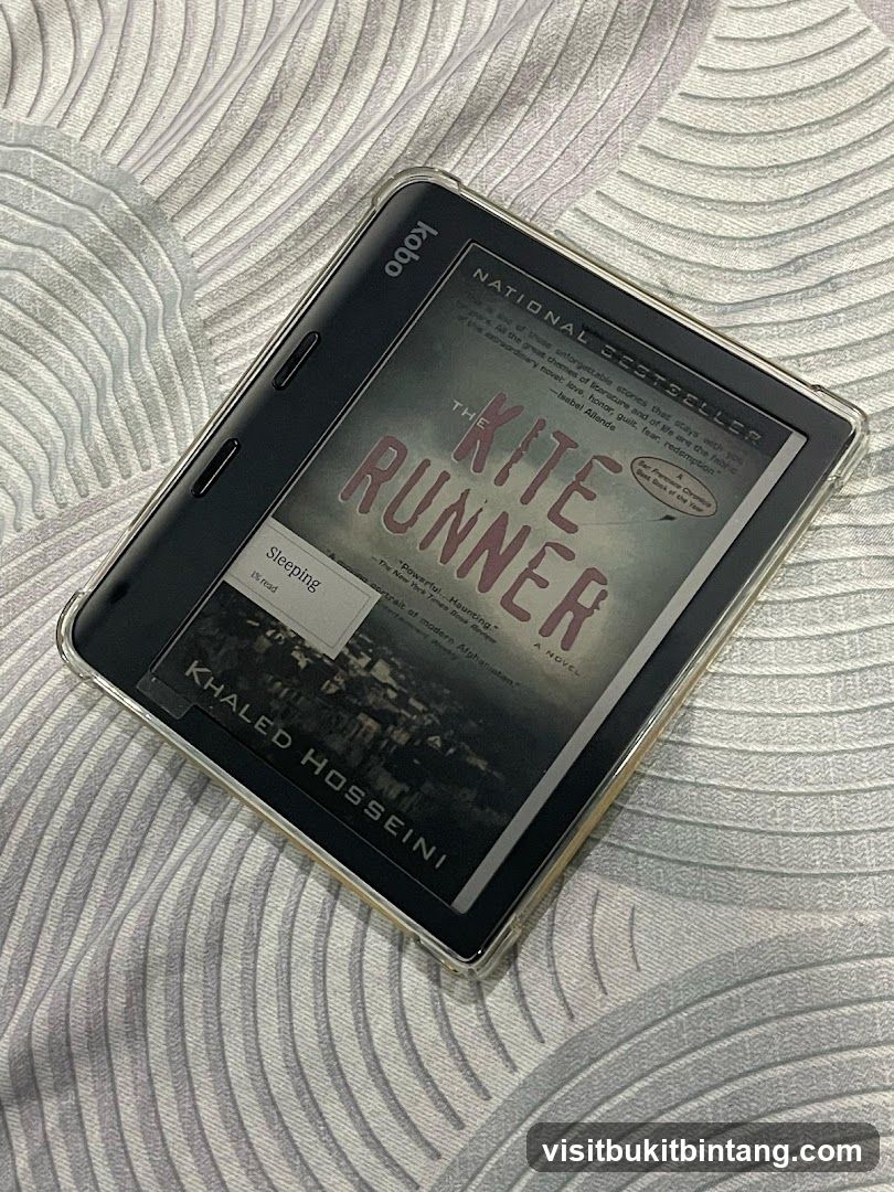 Kobo e-reader with "The Kite Runner"