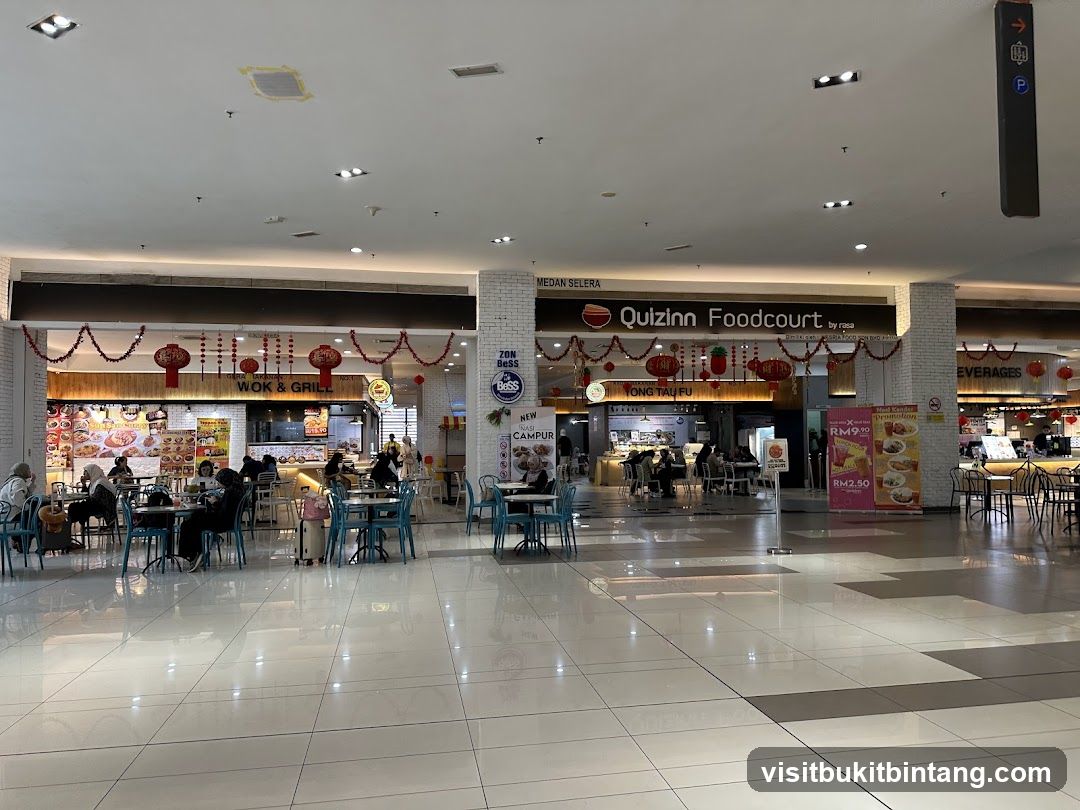 Food Court