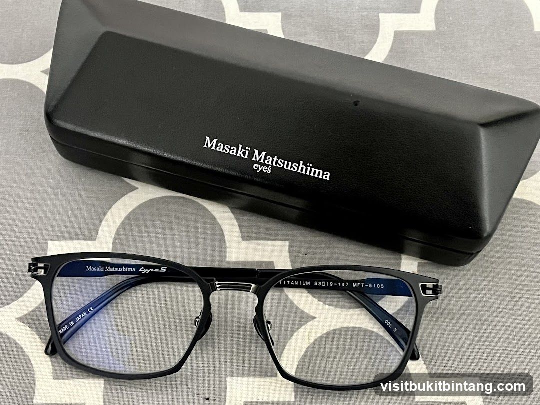 Masaki Matsushima Eyeglasses and Case