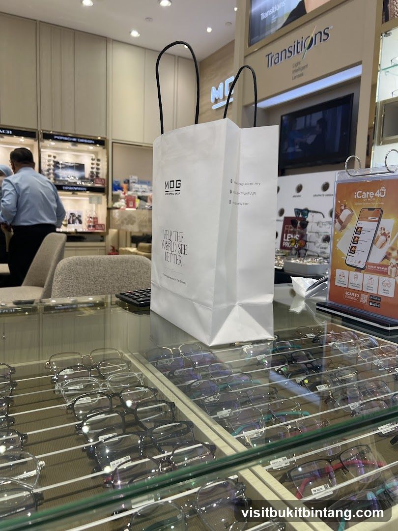 Eyewear Store Display