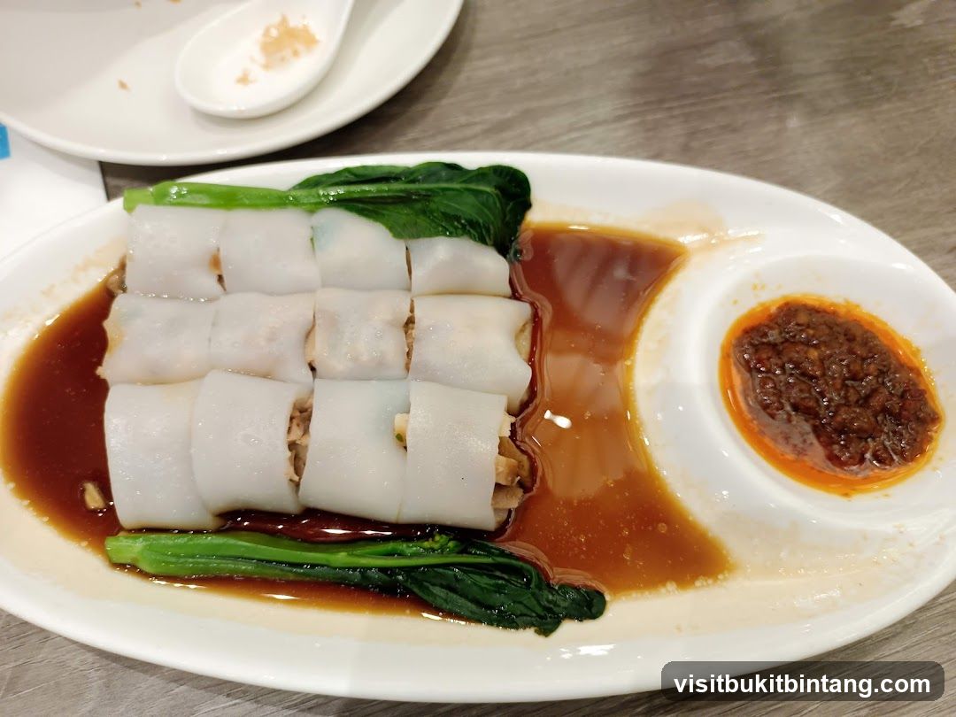 Steamed Rice Rolls with Sauce and Chili Paste