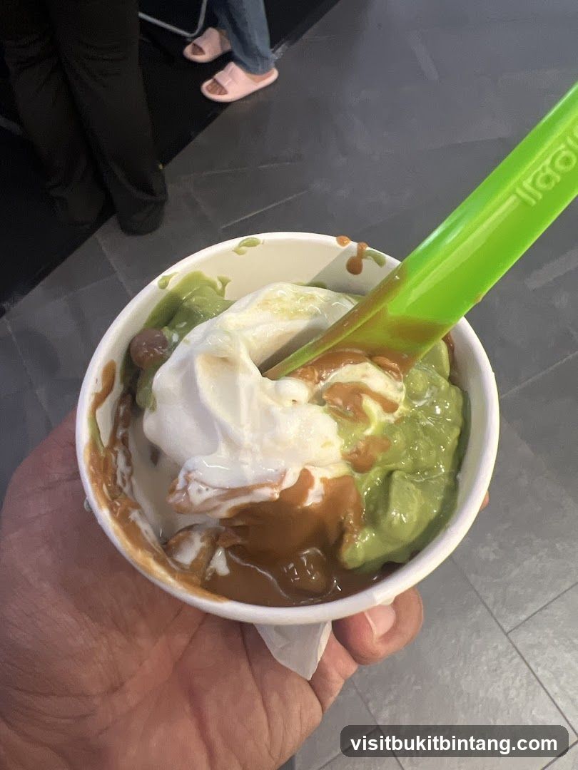 Frozen Yogurt with Toppings