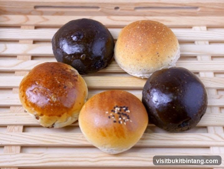 Assortment of Buns