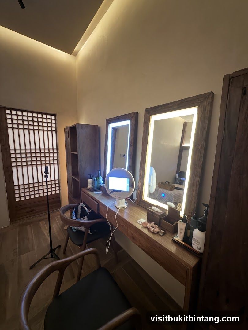 Vanity Area with Mirrors
