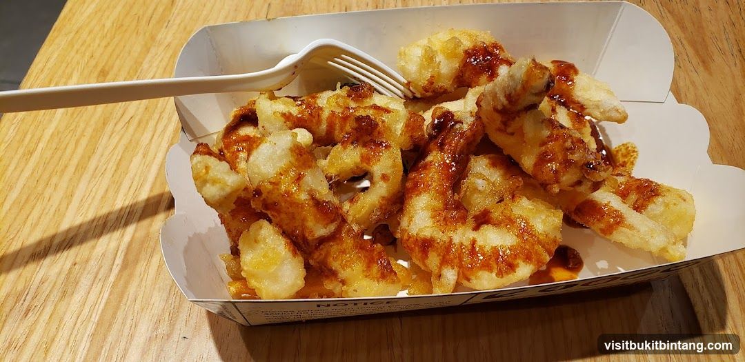 Fried Calamari with Sauce