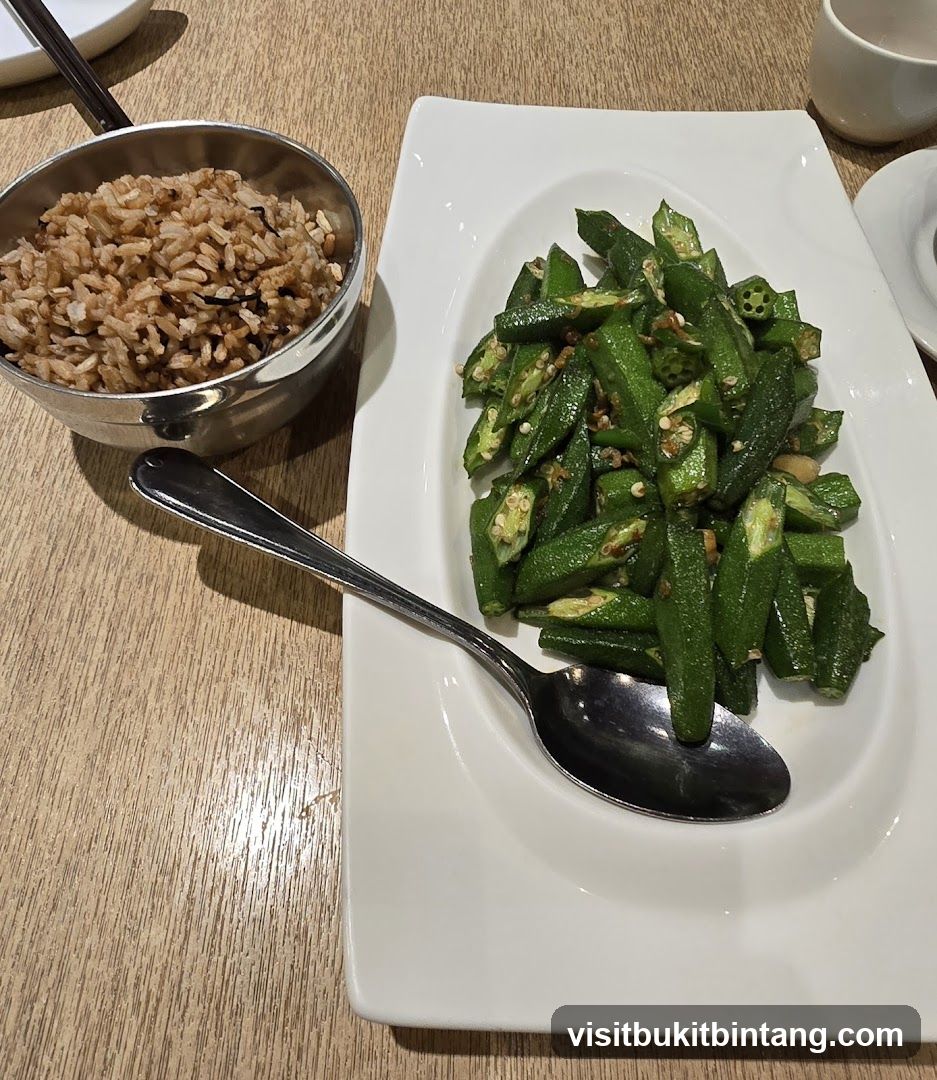 Sautéed Okra with Rice