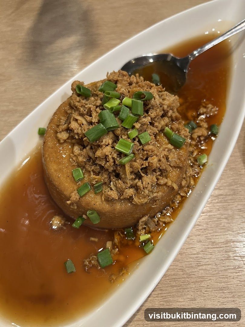 Braised Tofu with Minced Meat