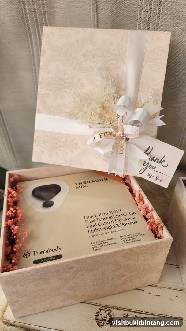 Gift Box with Theragun Mini