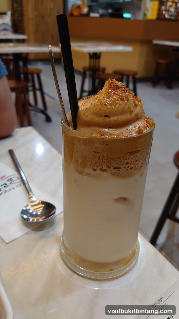 Dalgona Coffee