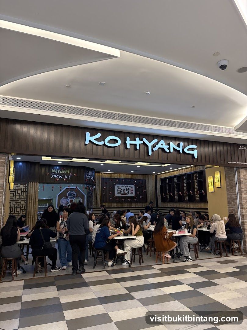 Ko Hyang - The Gardens Mall