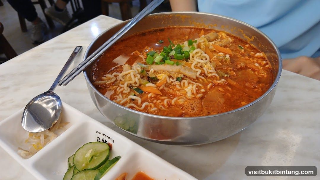 Korean Noodle Soup