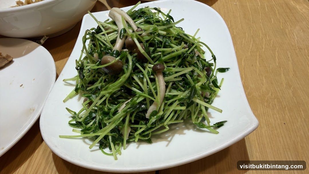 Stir-fried Pea Shoots with Mushrooms