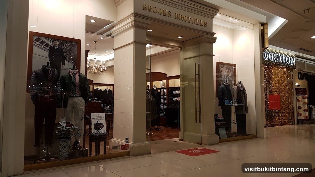 Brooks Brothers Storefront