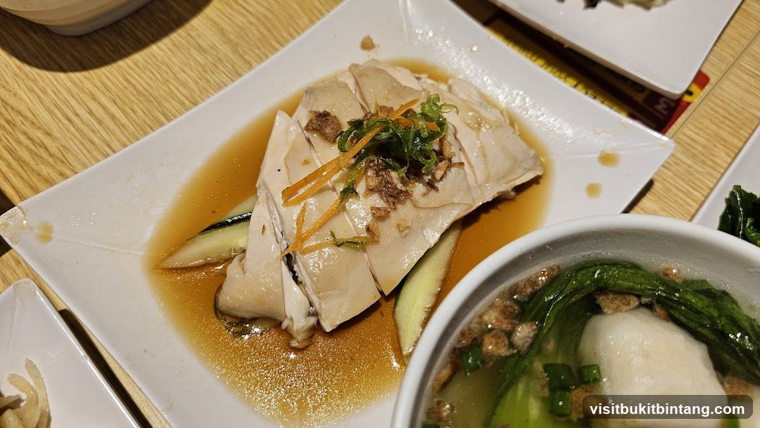 Hainanese Chicken Rice