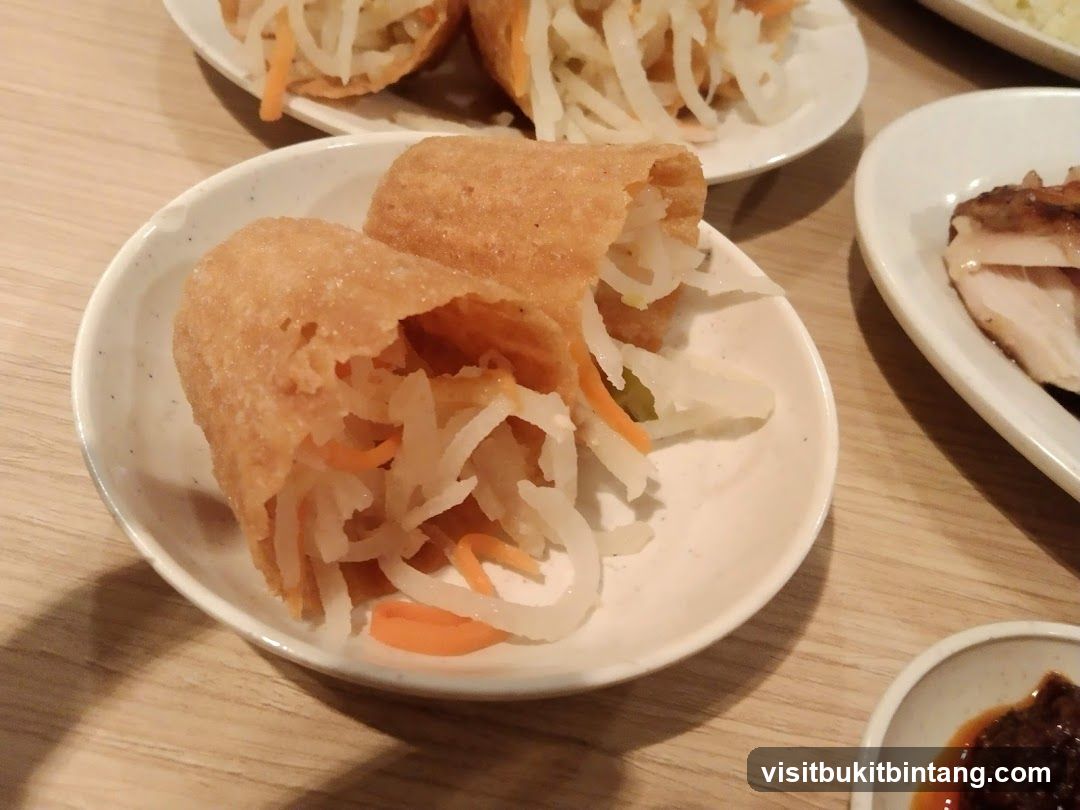 Fried Spring Rolls with Shredded Vegetables