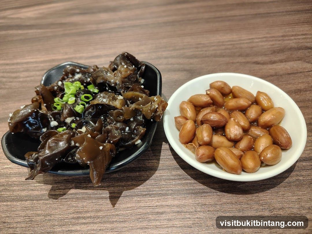 Wood Ear Mushroom and Peanuts