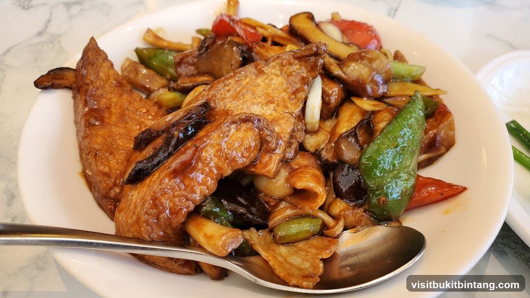 Stir-fried Tofu with Vegetables